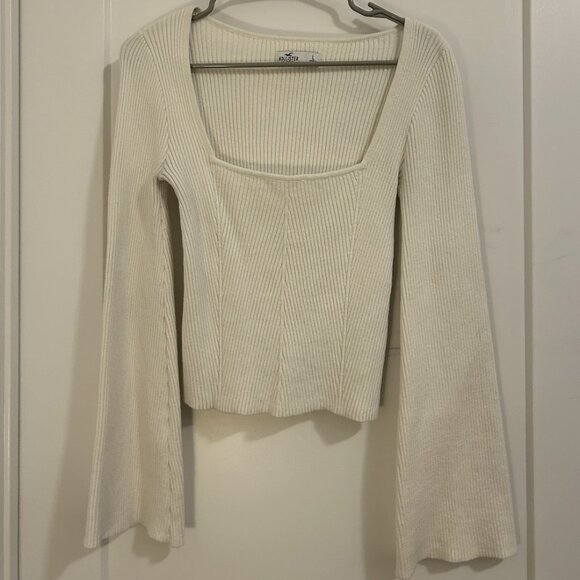 Cream Flare Sleeve Bodycon Hollister Top - Picture 1 of 2